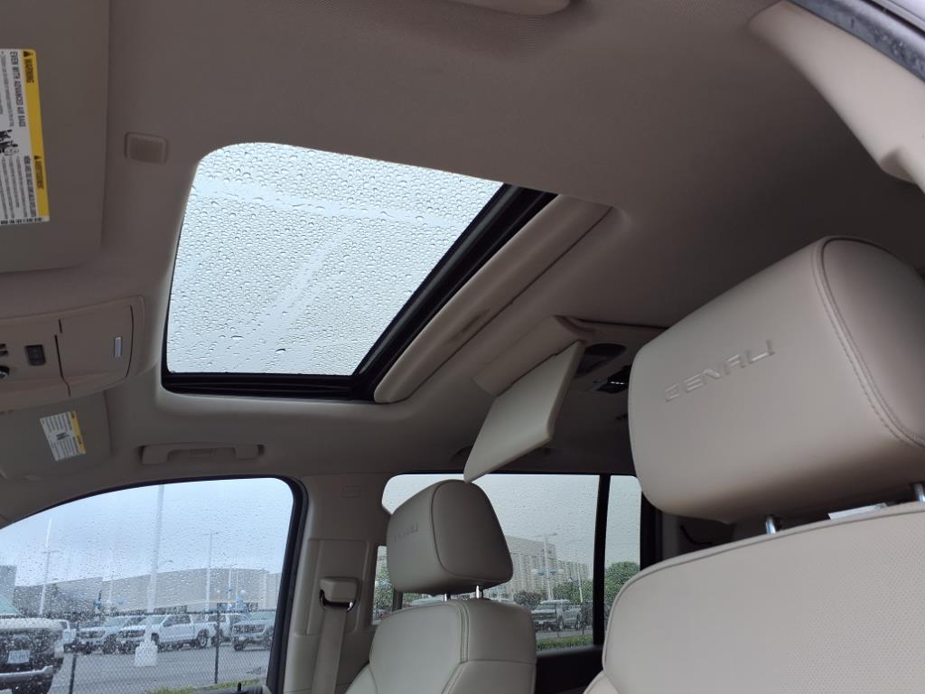 2017 GMC Yukon XL Denali