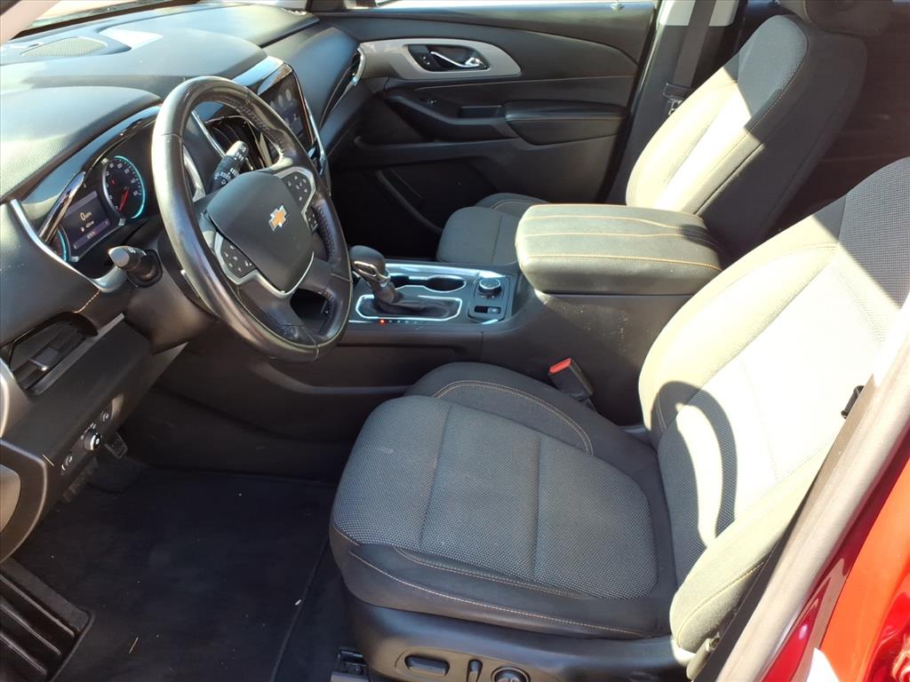 2021 Chevrolet Traverse AWD LT Cloth