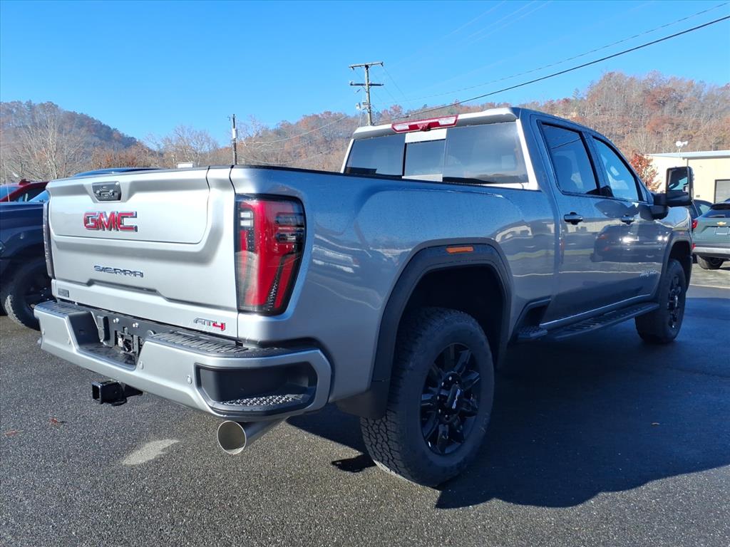 2026 GMC Sierra 2500HD AT4