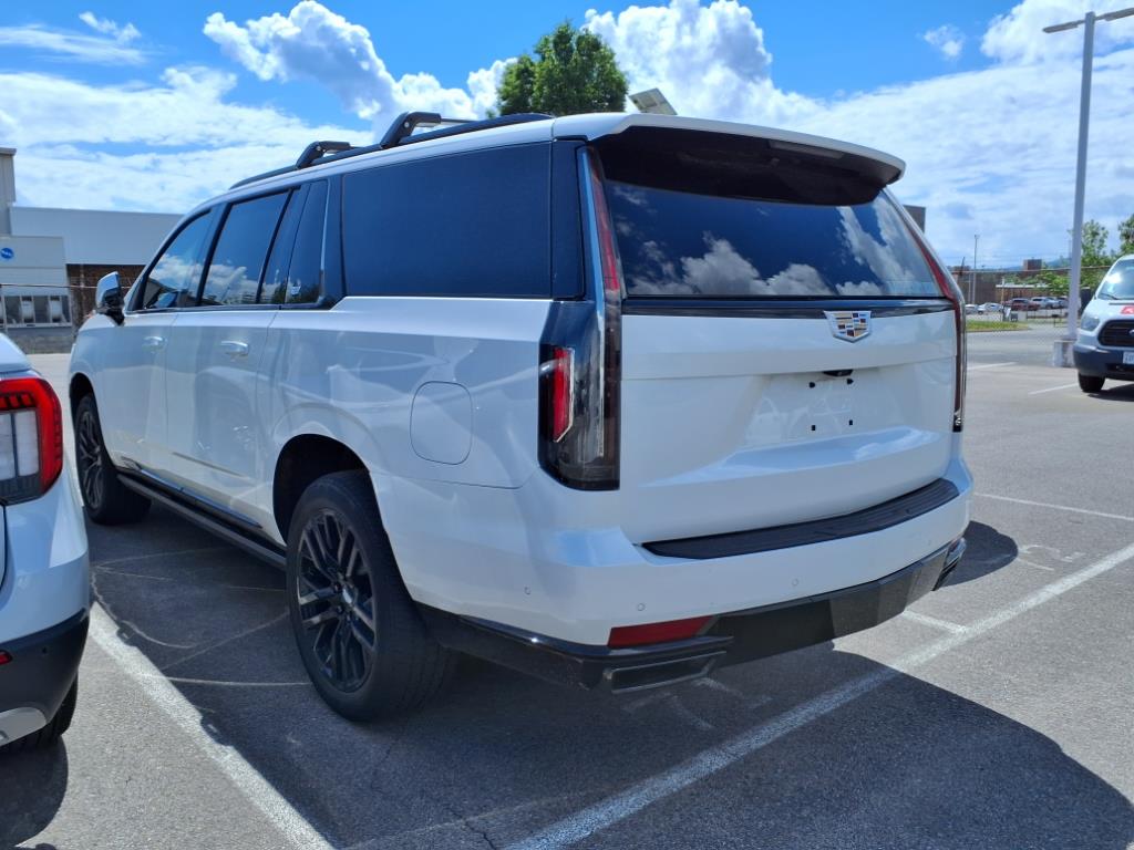 2023 Cadillac Escalade ESV Sport