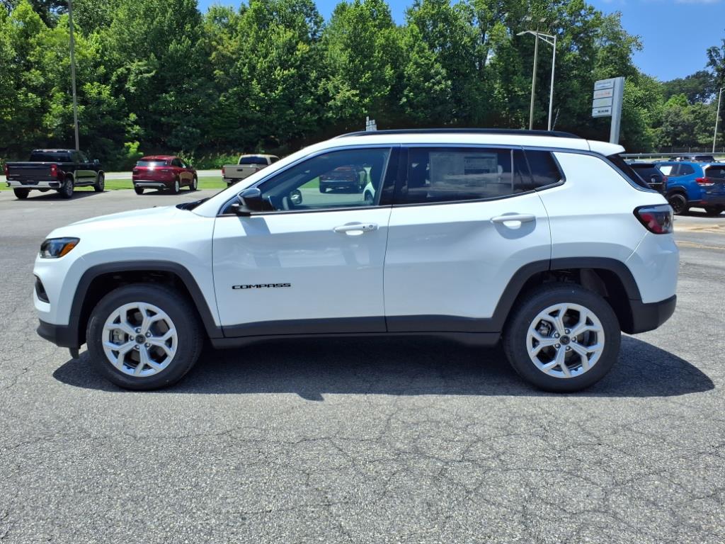 2025 Jeep Compass Latitude