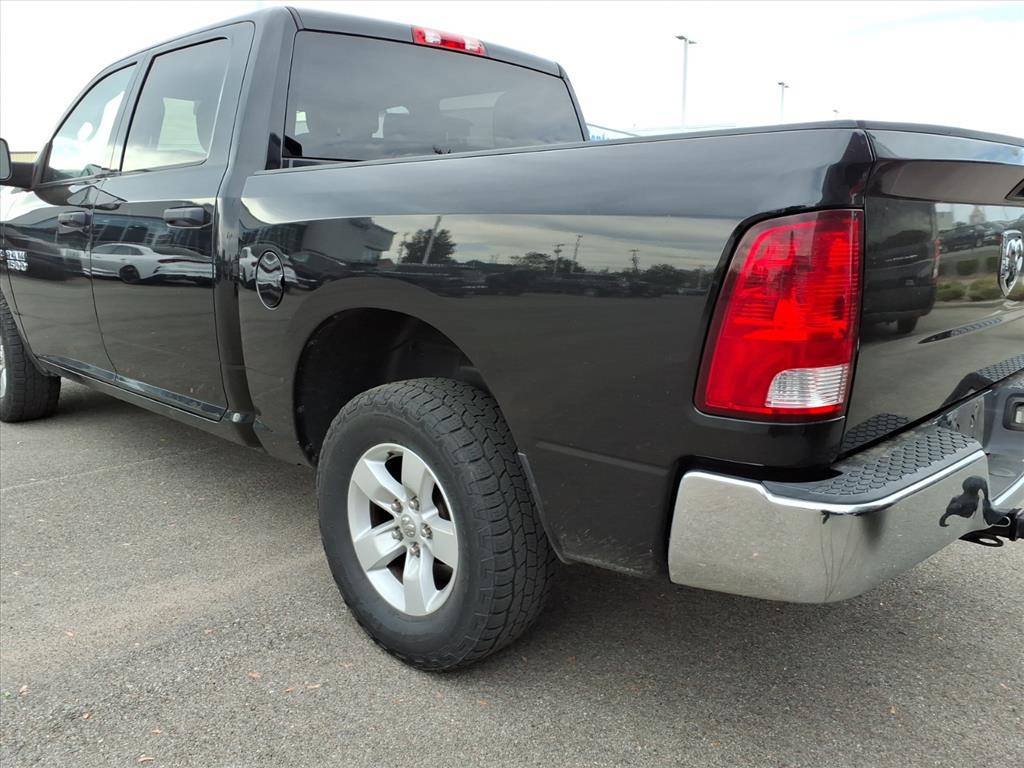 2017 Ram 1500 Tradesman Crew Cab 4x4 5'7" Box