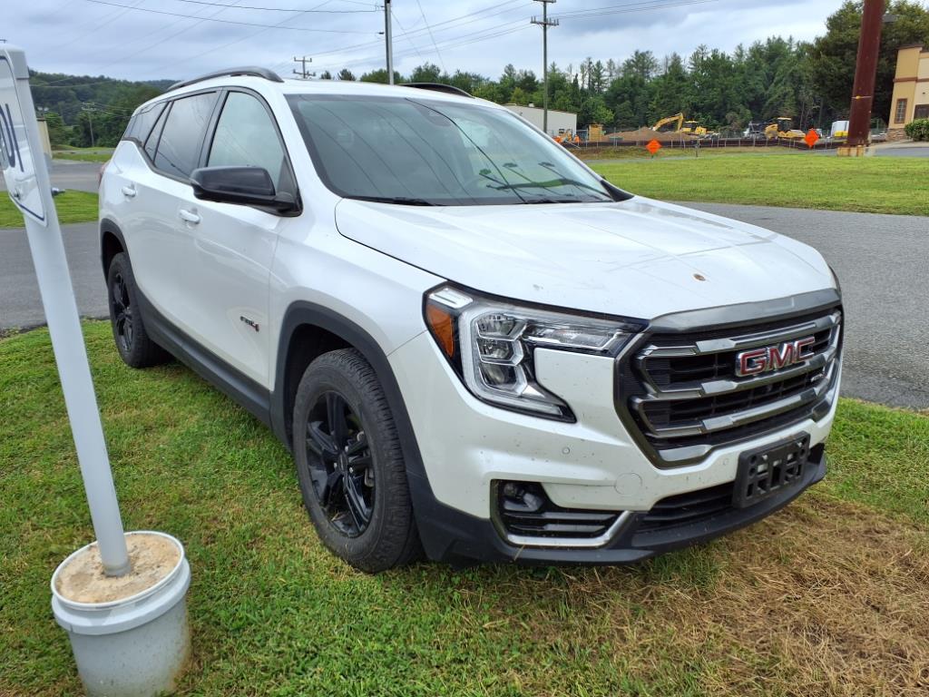 2022 GMC Terrain AT4