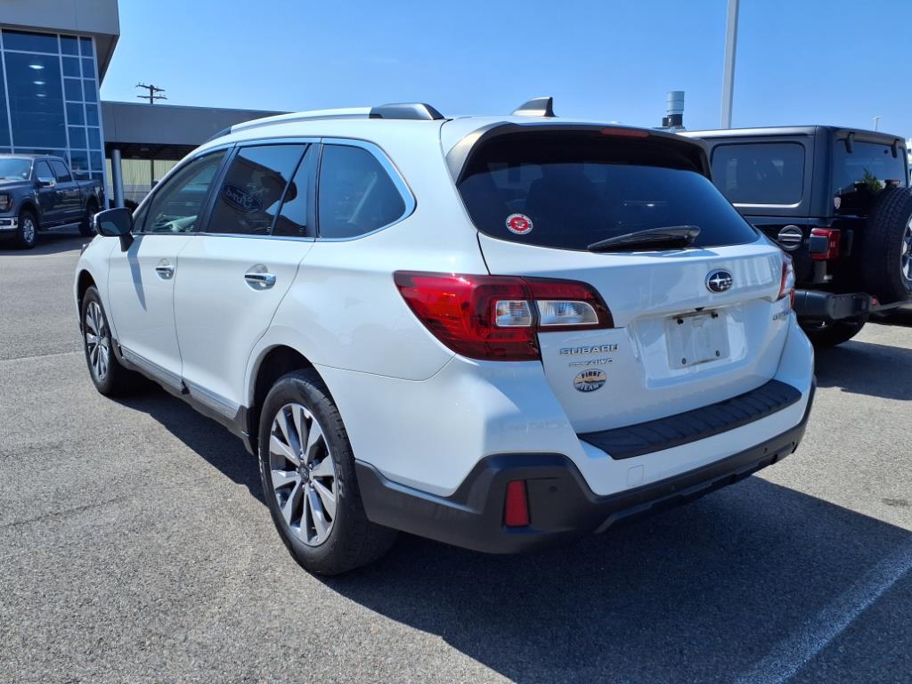 2019 Subaru Outback 2.5i Touring