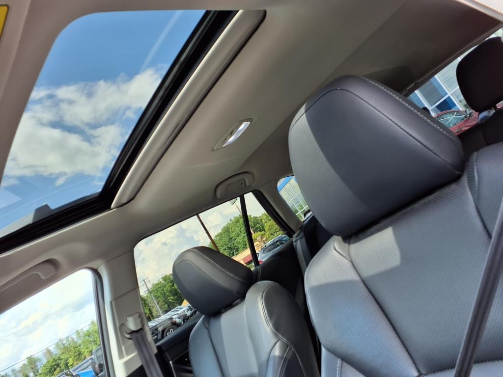 2023 Subaru Outback Touring XT