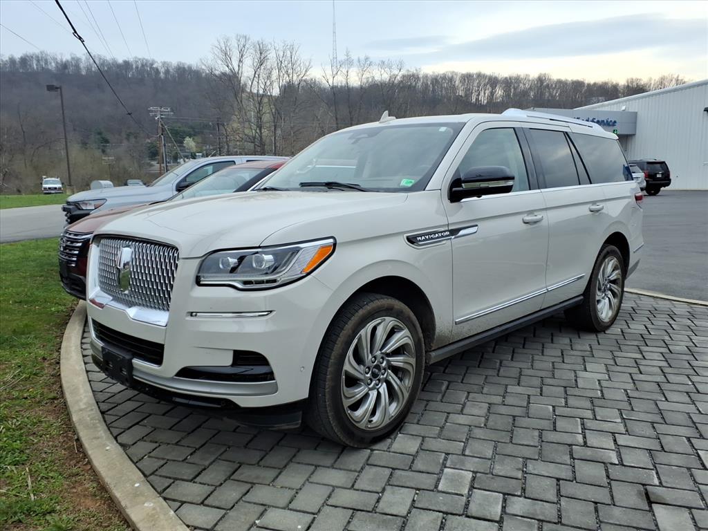 2022 Lincoln Navigator Reserve