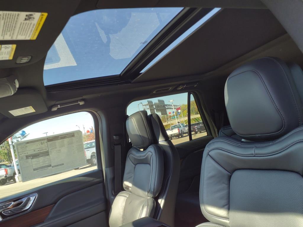 2024 Lincoln Navigator L Reserve