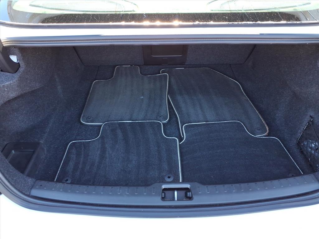 2019 Volvo S60 T6 R-Design