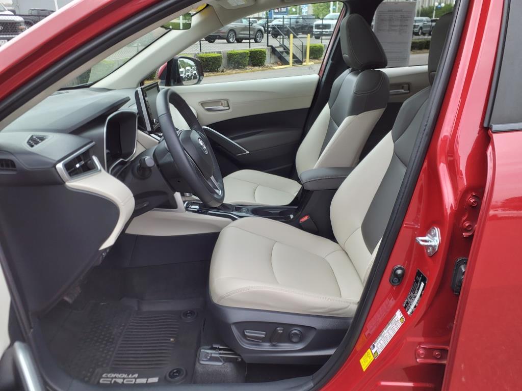 2022 Toyota Corolla Cross XLE