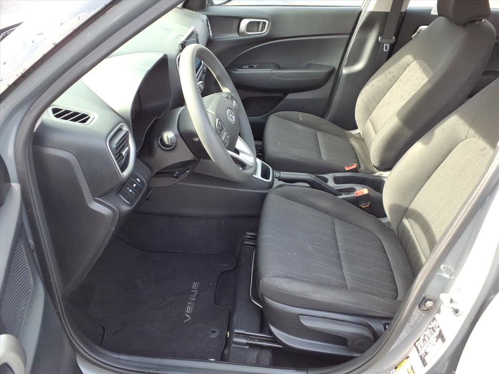 2020 Hyundai Venue SE