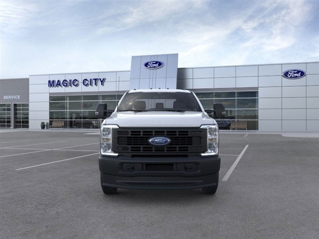 2025 Ford F-250 Super Duty XL