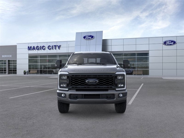 2025 Ford F-250 Super Duty XLT