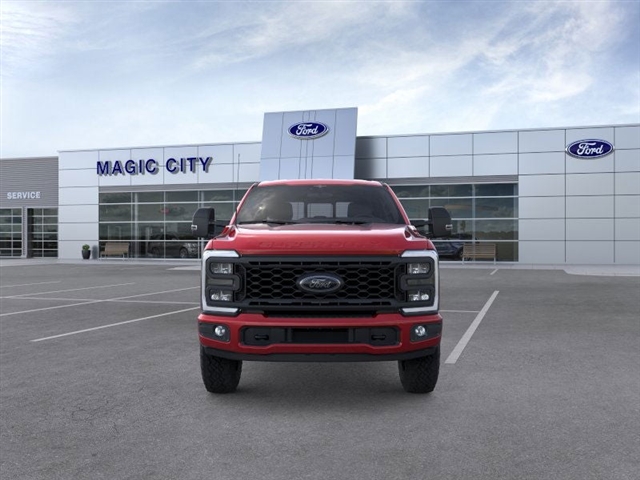 2025 Ford F-250 Super Duty XLT