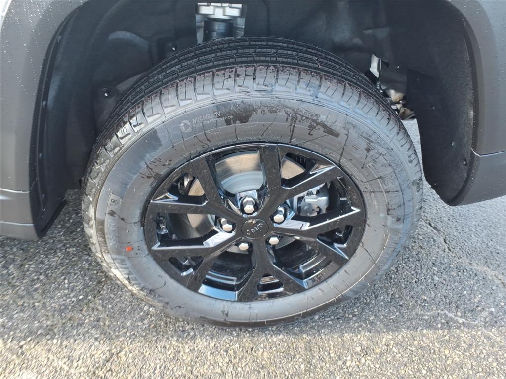 2025 Jeep Grand Cherokee Altitude 4x4