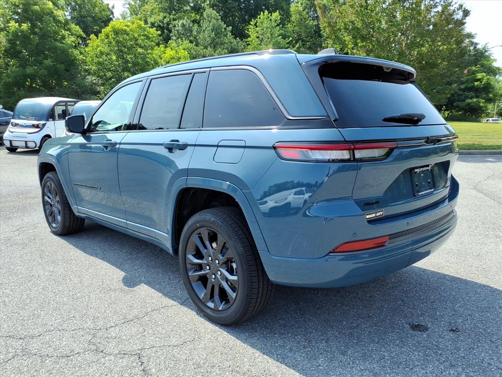 2026 Jeep Grand Cherokee Limited Reserve 4x4