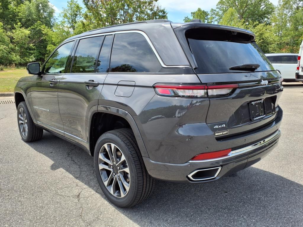 2025 Jeep Grand Cherokee Overland