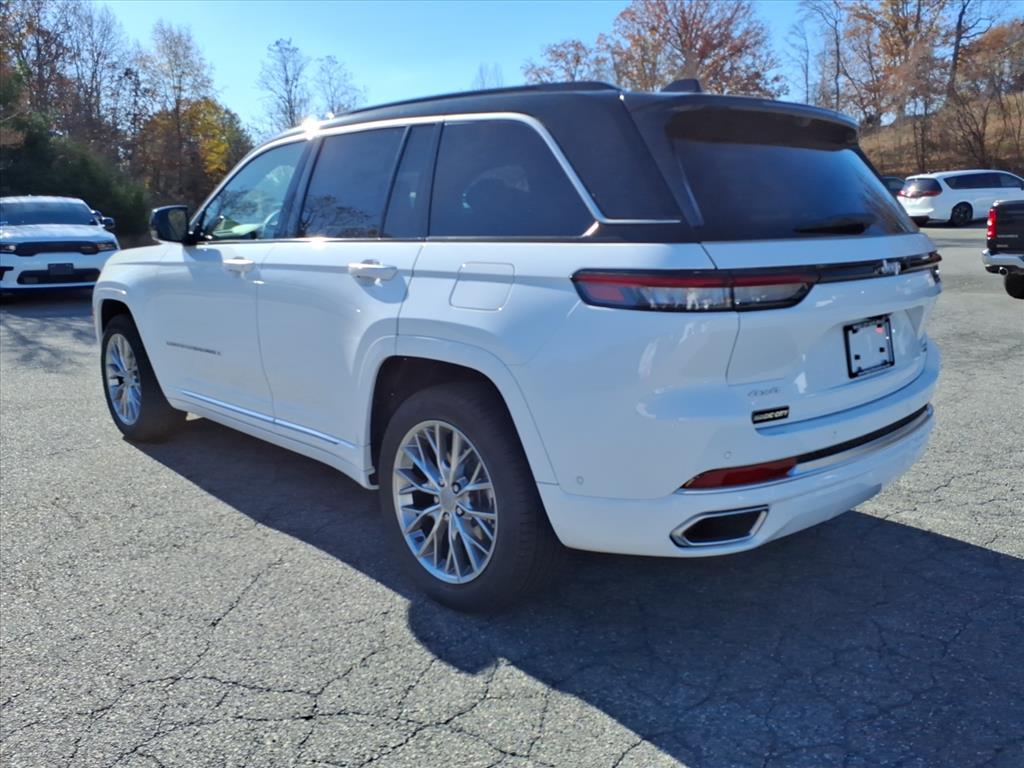 2025 Jeep Grand Cherokee Summit 4x4