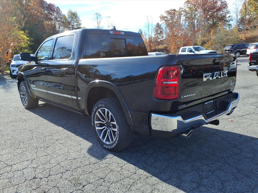 2026 Ram 1500 Limited Crew Cab 4x4 5'7" Box