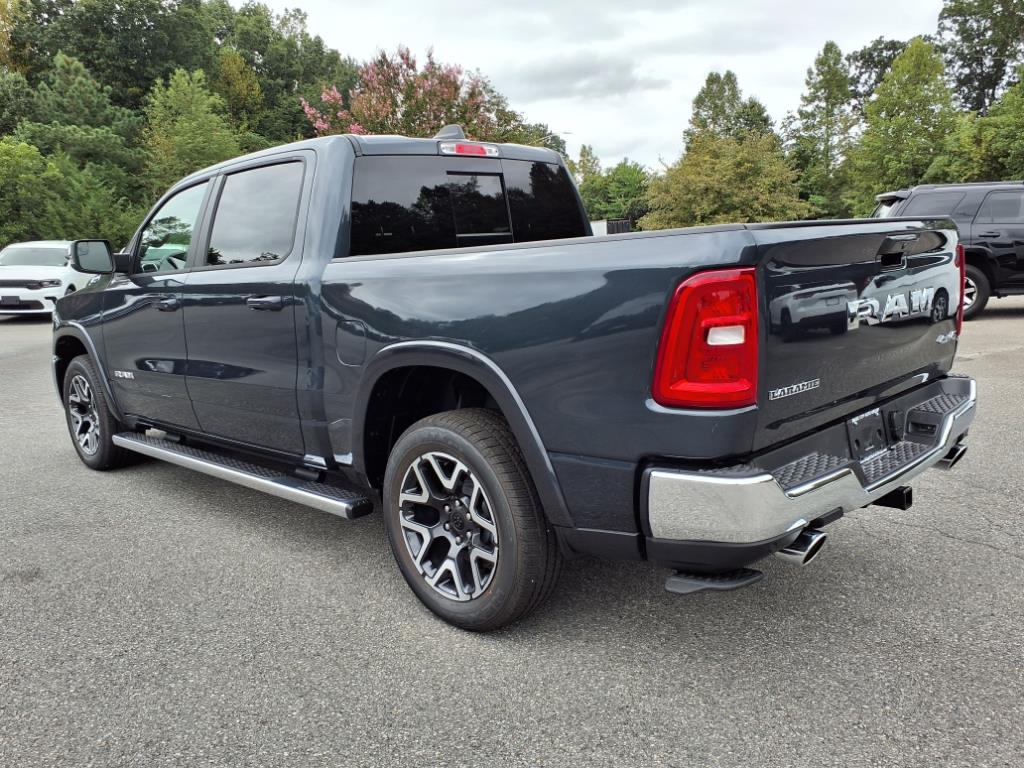 2025 Ram 1500 Laramie Crew Cab 4x4 5'7" Box