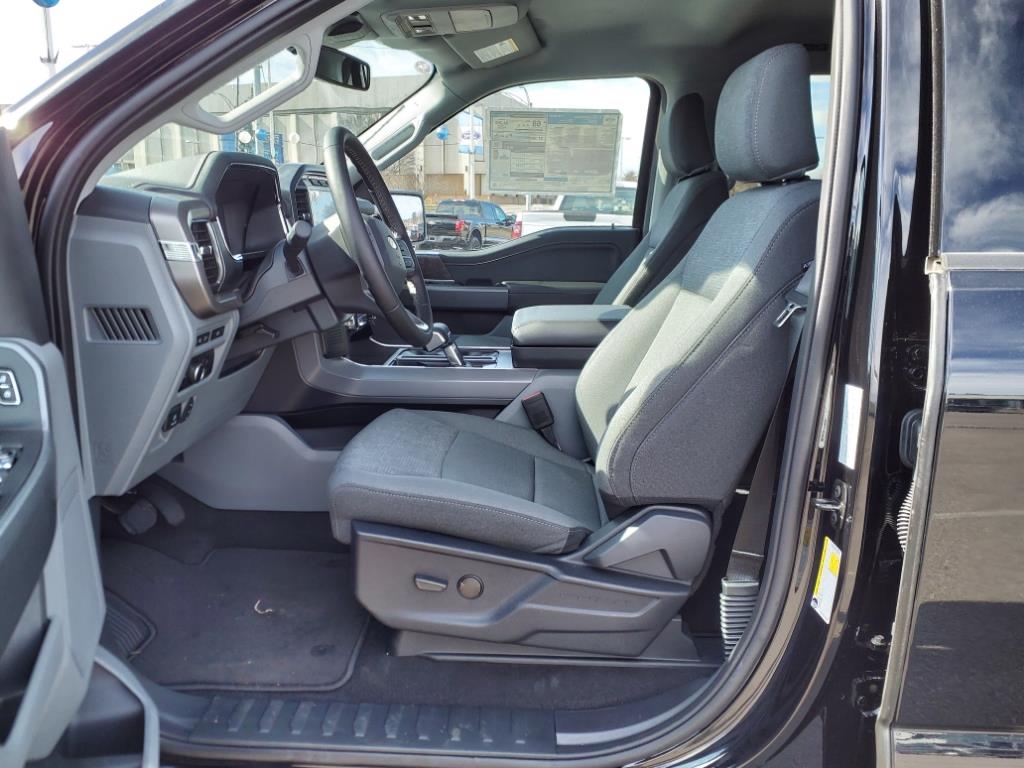 2024 Ford F-150 Lightning XLT