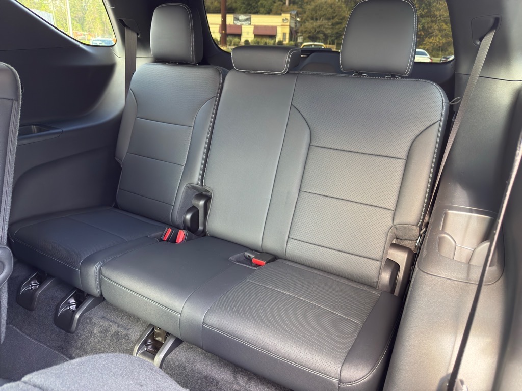 2024 Chevrolet Traverse AWD LT