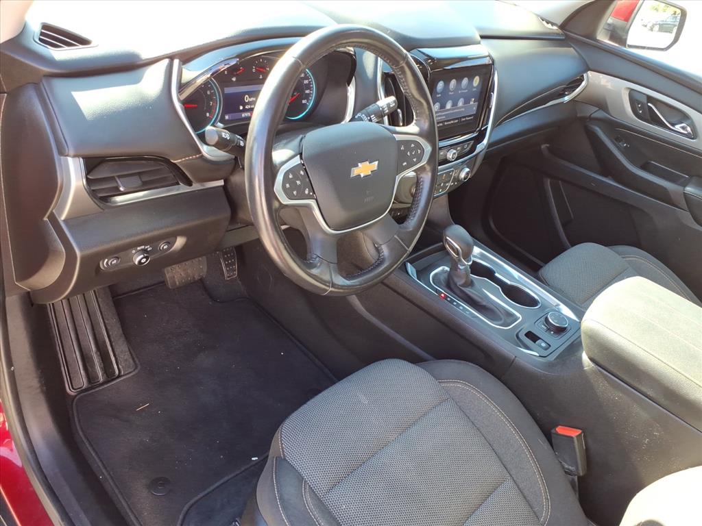 2021 Chevrolet Traverse AWD LT Cloth