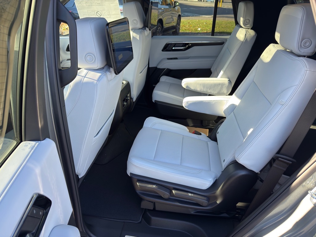 2026 Chevrolet Tahoe 4WD Premier