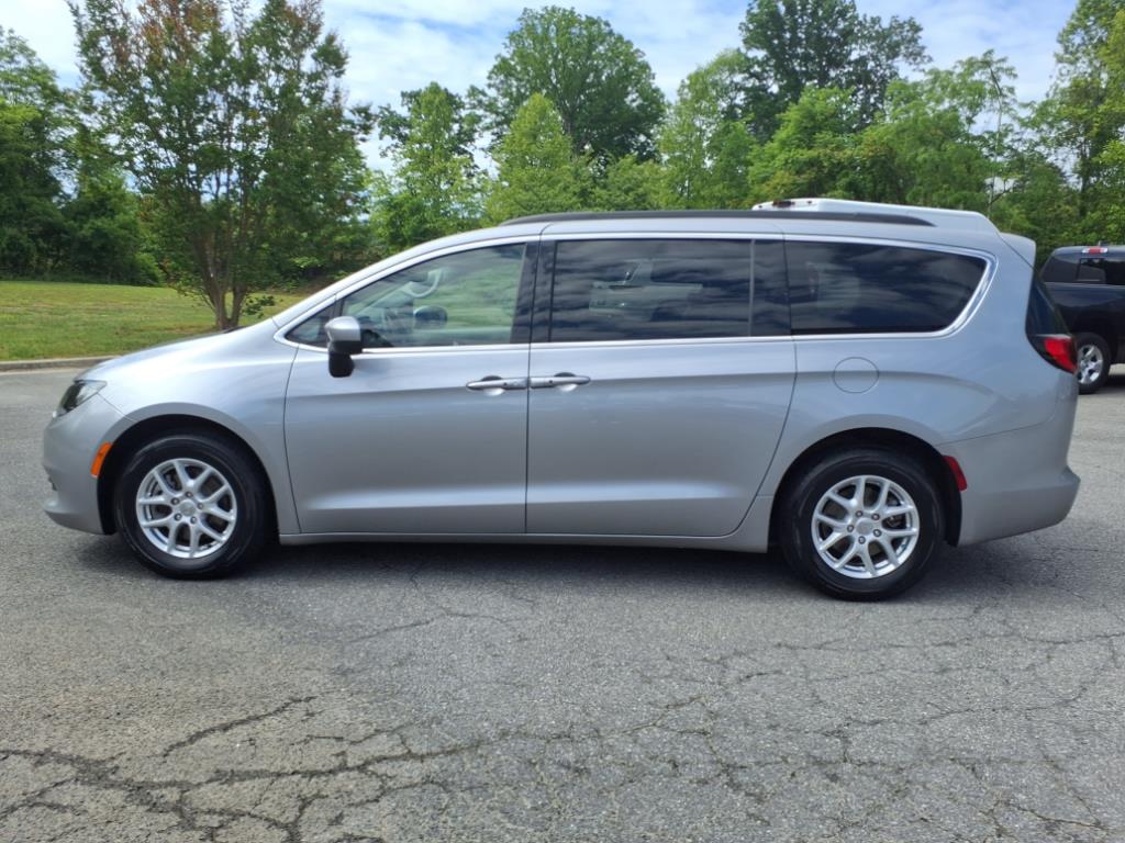 2020 Chrysler Voyager LXi