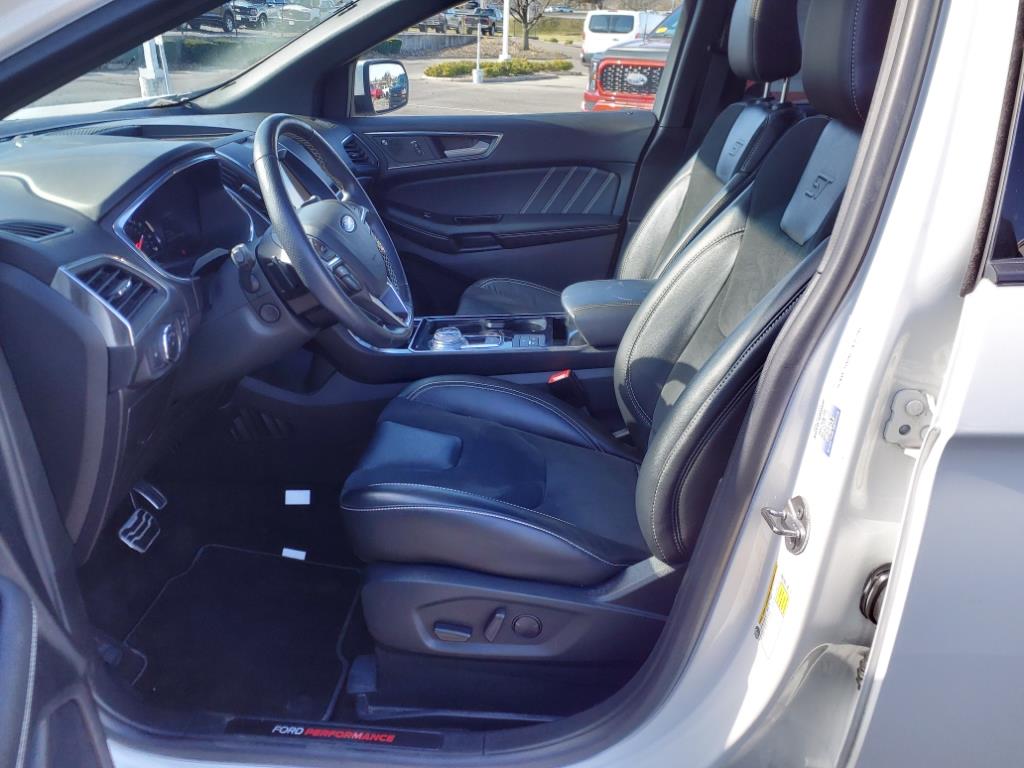 2020 Ford Edge ST