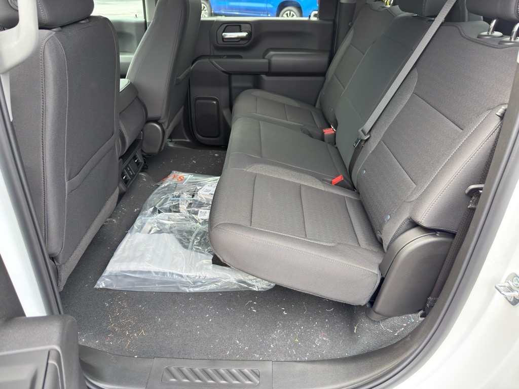 2025 Chevrolet Silverado 2500HD 4WD Crew Cab Standard Bed Custom