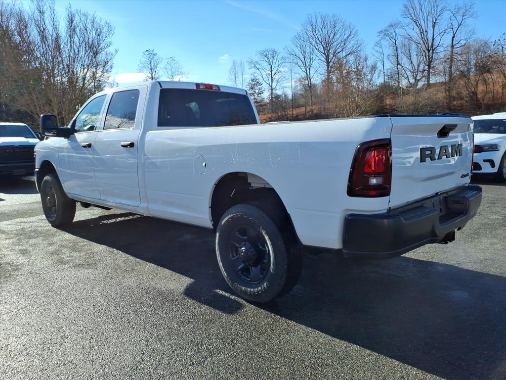 2026 Ram 3500 Tradesman Crew Cab 4x4 8' Box
