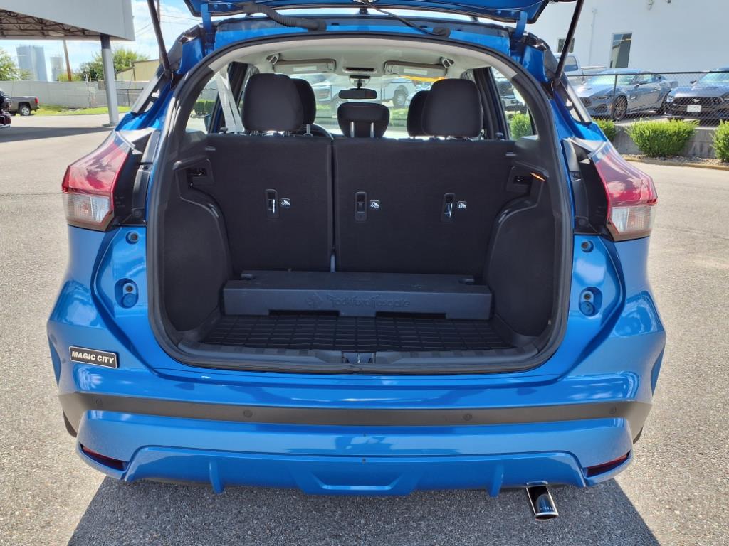 2021 Nissan Kicks SR Xtronic CVT