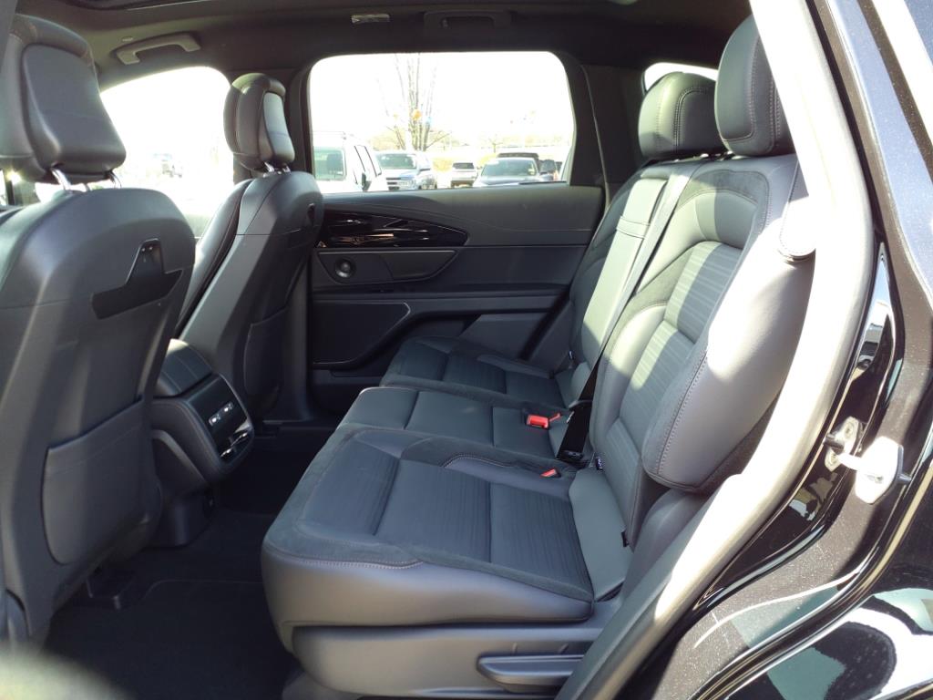 2025 Lincoln Nautilus Hybrid Reserve
