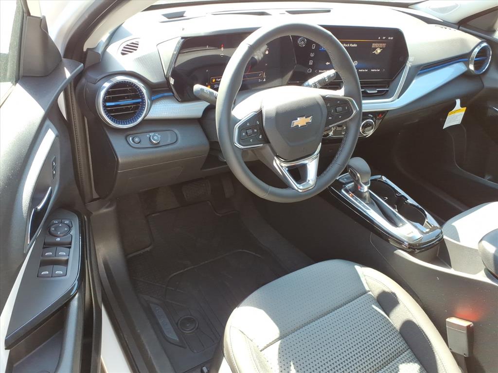 2026 Chevrolet Trax FWD LT