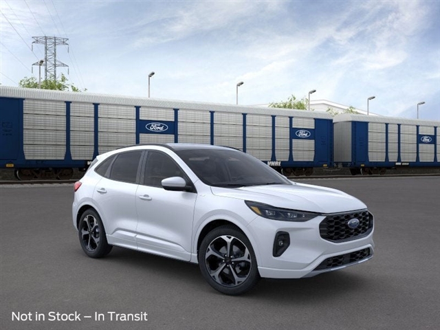 2025 Ford Escape ST-Line Elite