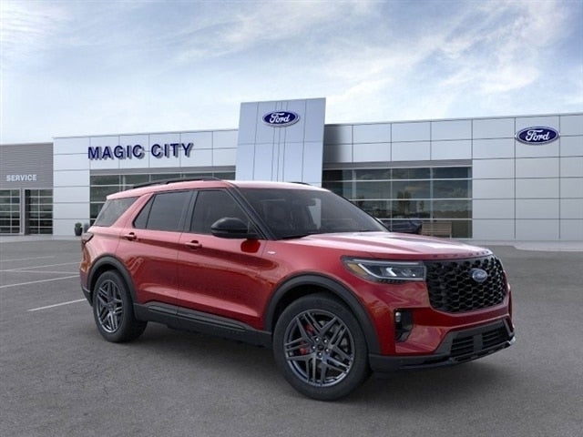 2025 Ford Explorer ST-Line