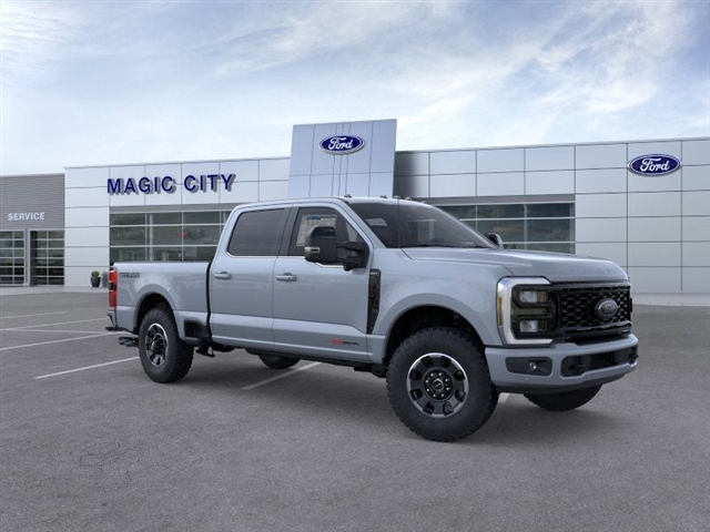 2026 Ford F-350 Super Duty LARIAT