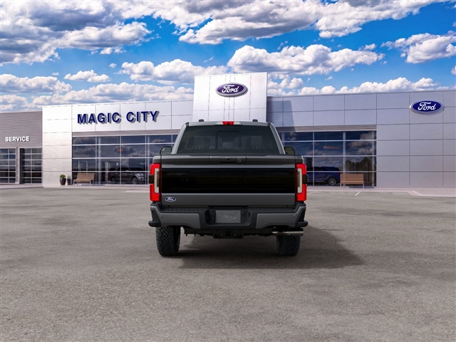 2027 Ford F-350 Super Duty Platinum