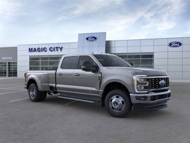 2025 Ford F-350 Super Duty XL