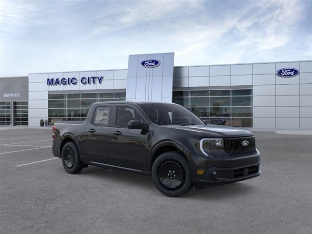 2025 Ford Maverick Lobo Standard