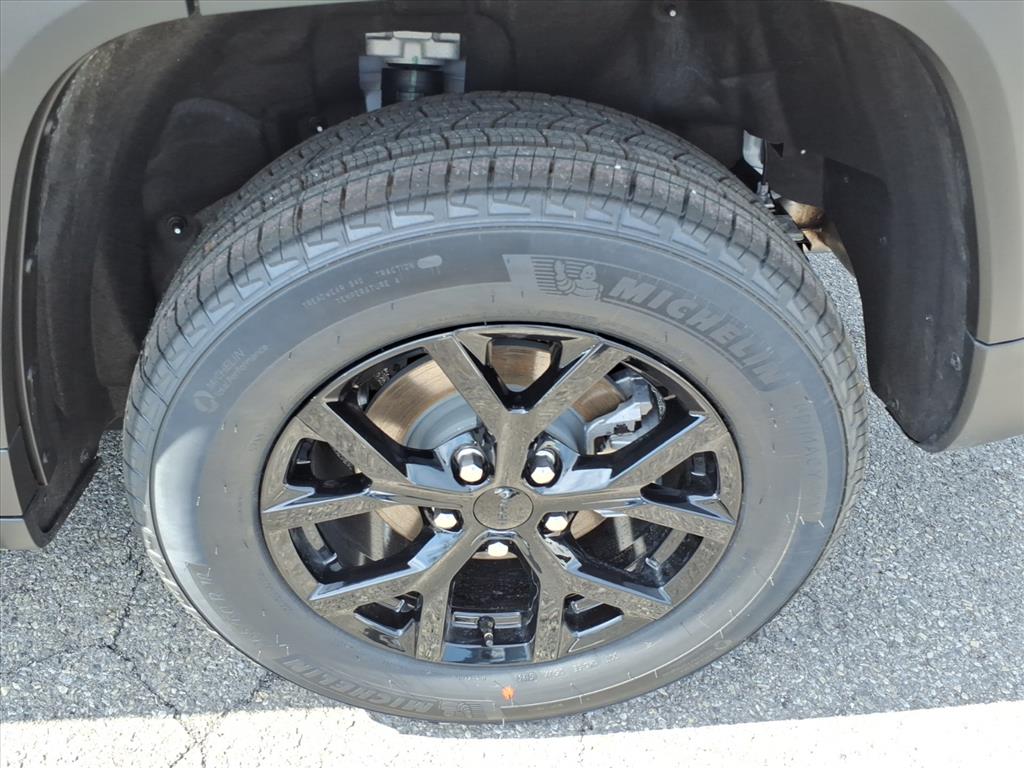 2026 Jeep Grand Cherokee Altitude 4x4