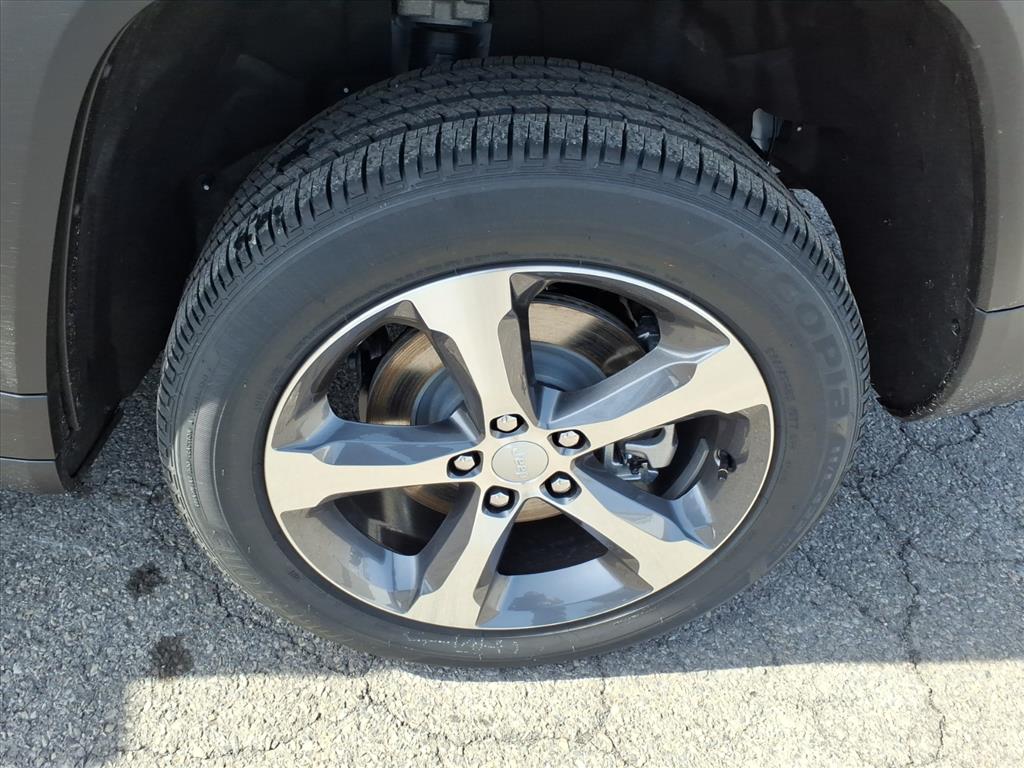 2025 Jeep Grand Cherokee L Limited 4x4