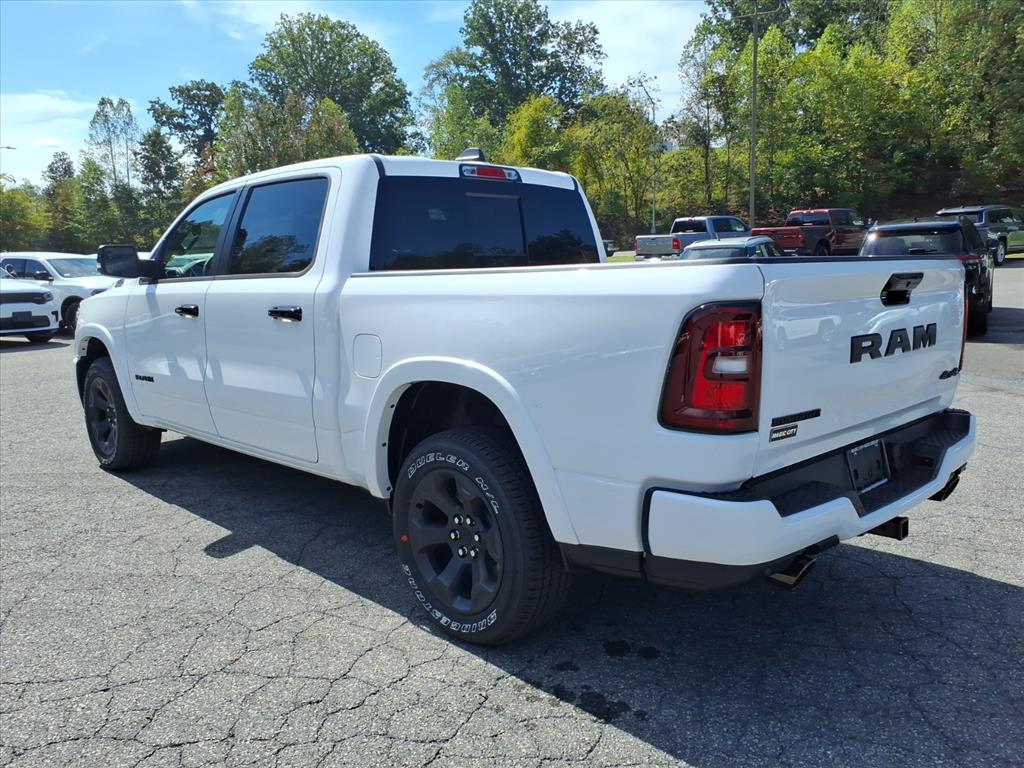 2026 Ram 1500 Big Horn Crew Cab 4x4 5'7" Box