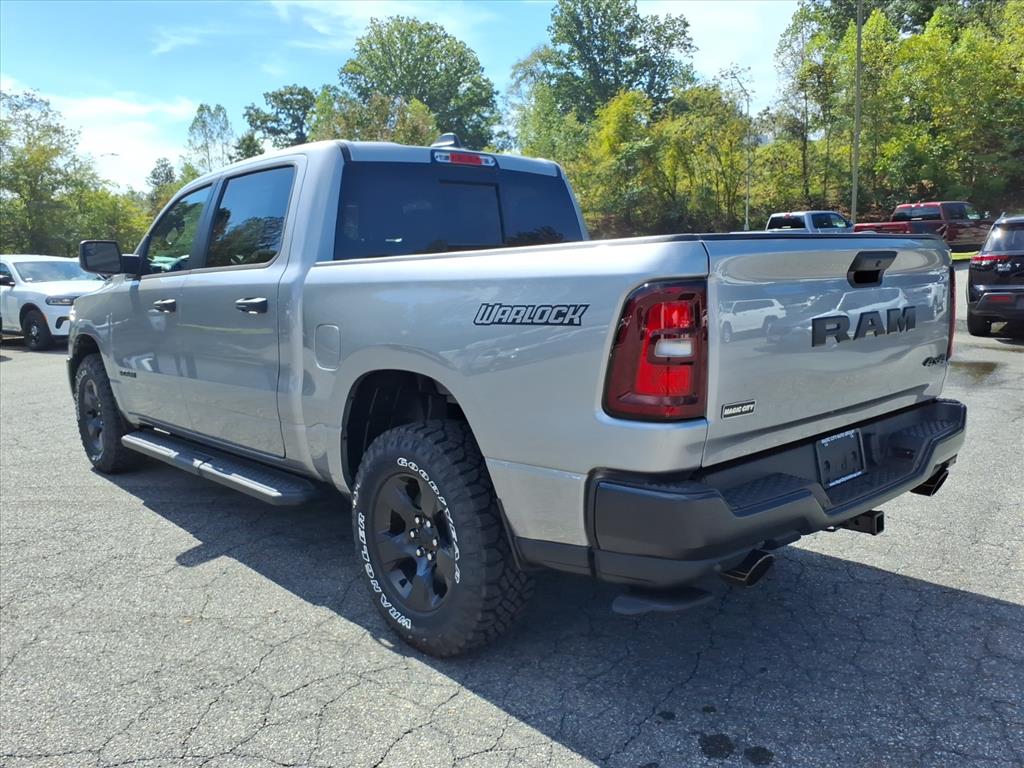 2026 Ram 1500 Warlock Crew Cab 4x4 5'7" Box