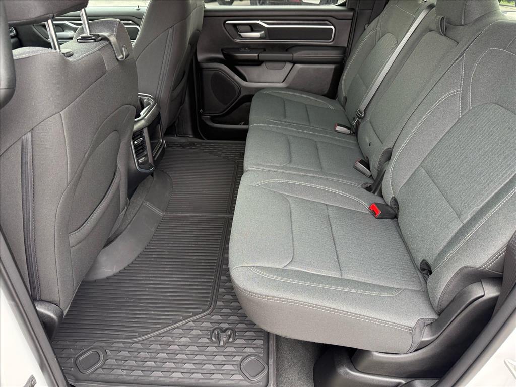 2024 Ram 1500 Big Horn Crew Cab 4x4 6'4" Box