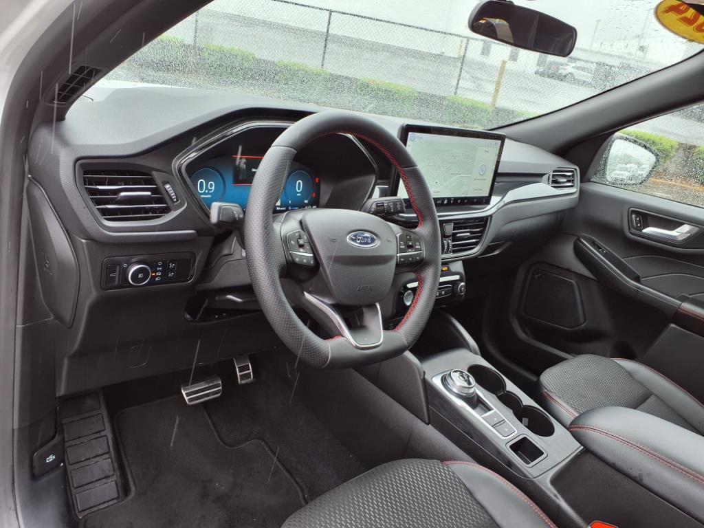 2024 Ford Escape ST-Line Select