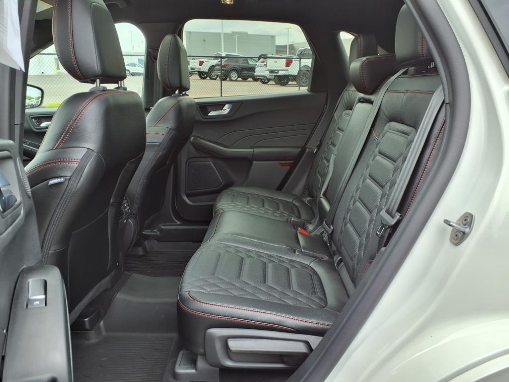 2024 Ford Escape ST-Line Elite