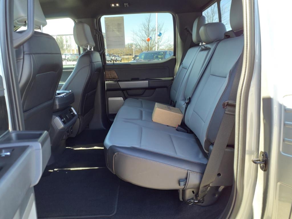 2023 Ford F-150 Lightning Lariat