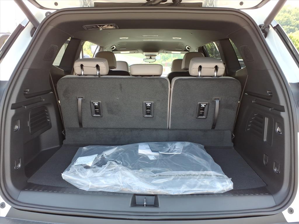 2026 GMC Acadia Elevation AWD