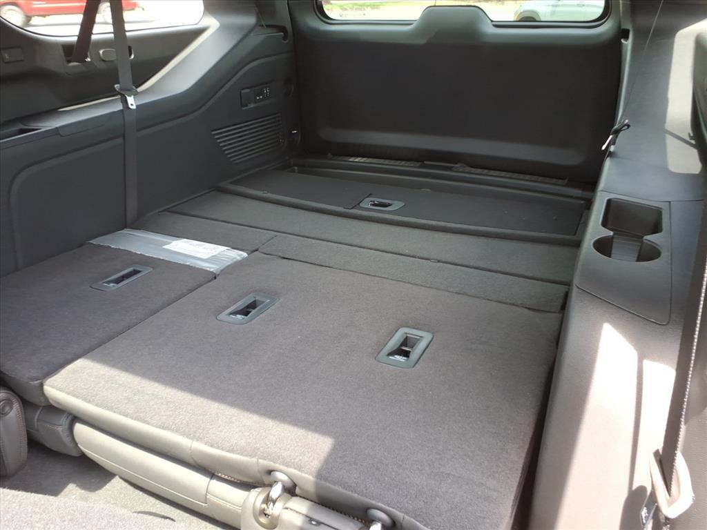 2026 Chevrolet Suburban High Country, 4WD